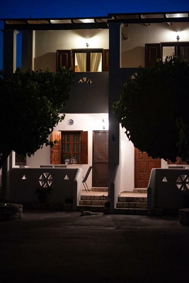 Athena'S Houses Szkírosz Kültér fotó